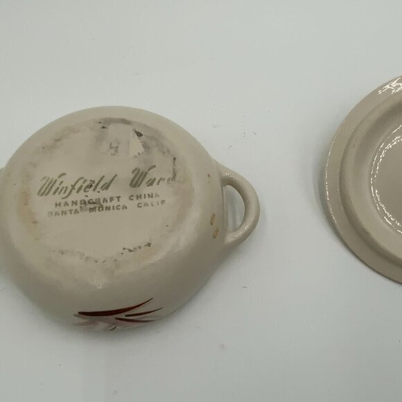 Vintage 1940's Winfield Ware Pottery Dragon Flower 5 1/2" Covered Casserole Dish - Picture 7 of 7